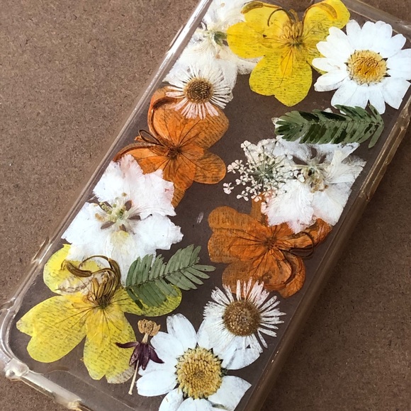 Mophie Black Juice Pack & Free Floral Case iPhone 6 - Picture 3 of 3